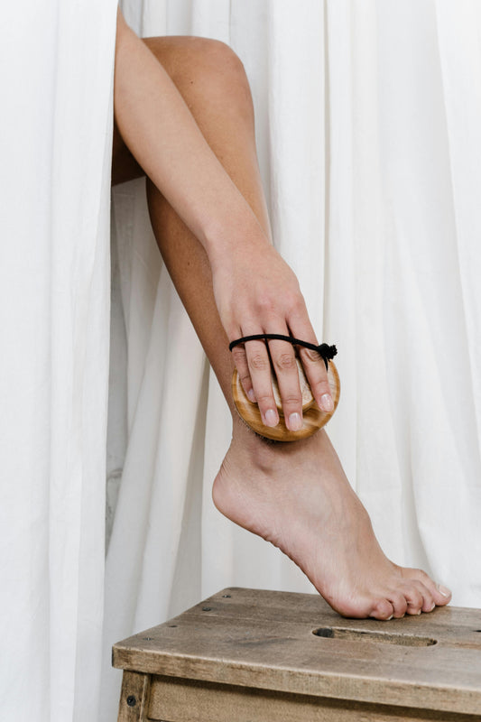 Scrub Your Way to Clear, Bacne-Free Skin